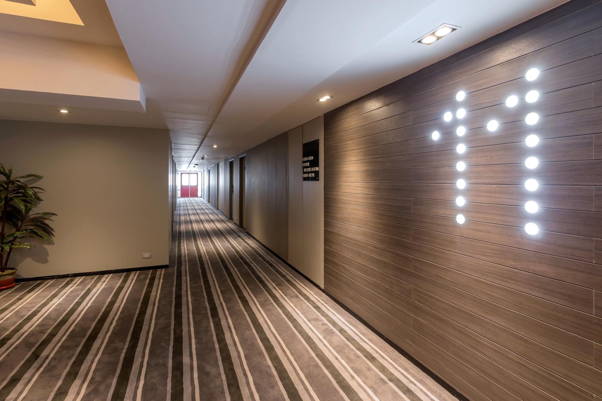 Pearl Hotel Пхукет Экстерьер фото